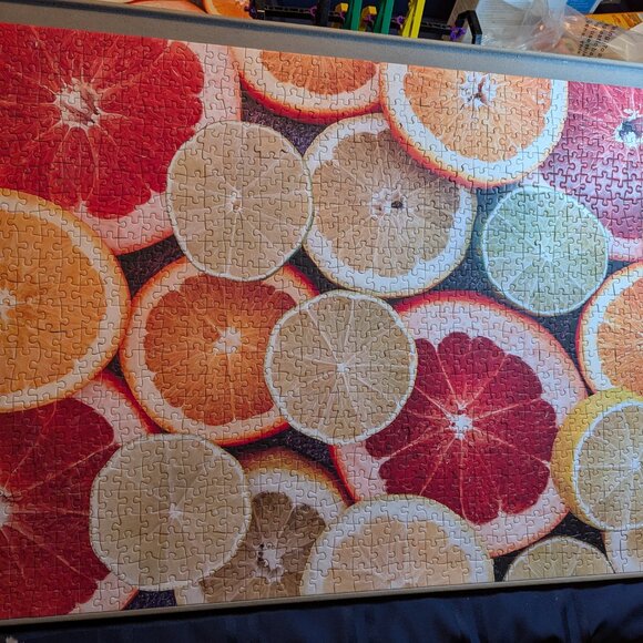 Tania Wicks citrus burst 1000 piece puzzle - Picture 2 of 2